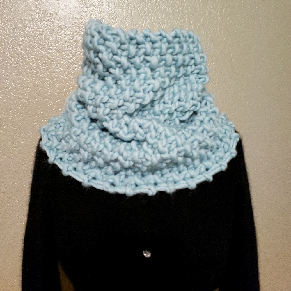 Custom made Pure wool Snood - Picture 4 of 5